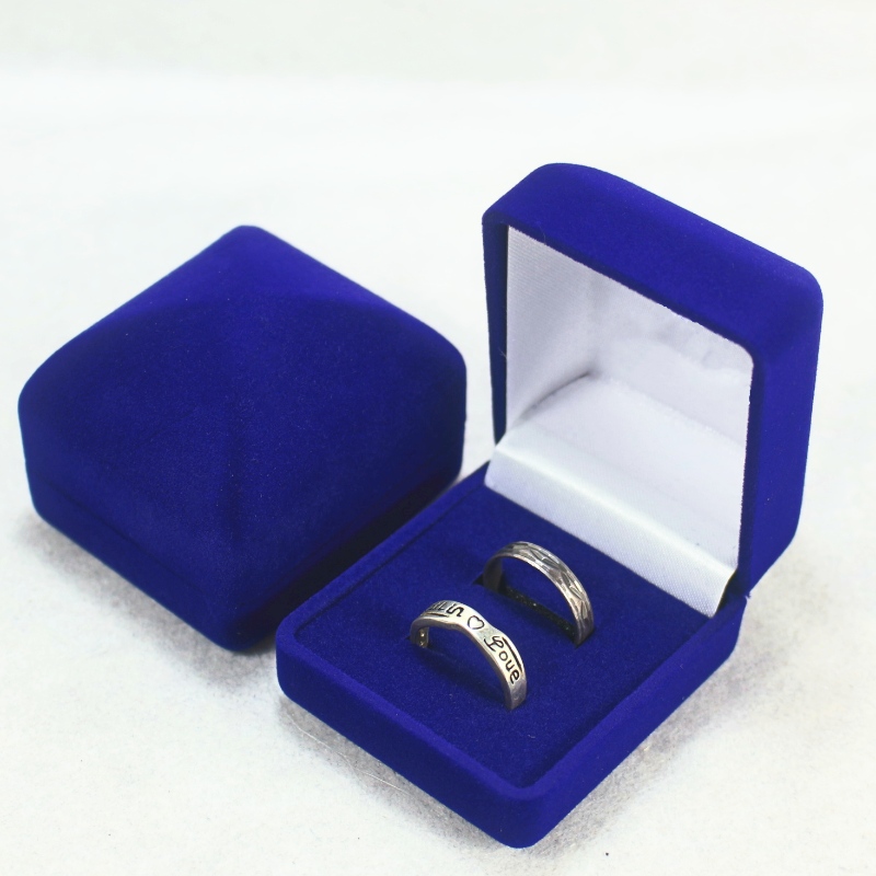 Item D-57 ronde vorm Velvet Box voor ring, munt $badge, mm.45*52*41, gewichten over 30g